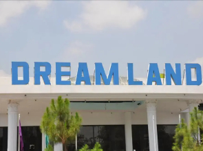 Dreamland Hotel