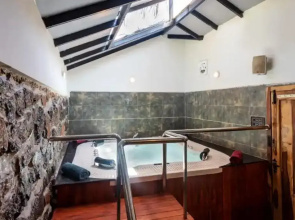 Castle Vintage VillageHouse 6BHK