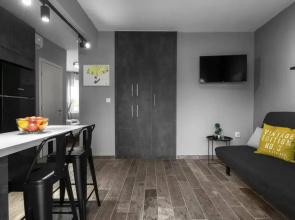 "LouLenny's aRt" BoutiQue HoMes in HalkiDiki, vol 2