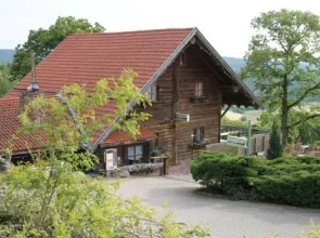 Kastanienhof Apartment und Restaurant