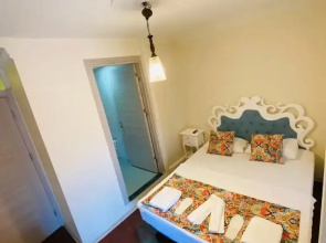 Maya Hotel