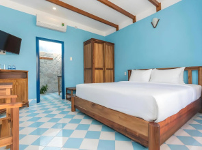Isabella Resort