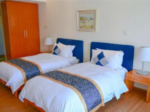 Fuxian Lake Junlin Holiday Hotel