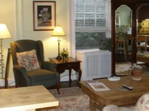 Clinton Street Bed & Breakfast