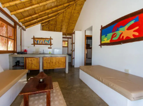 Hoja de Palma Bungalows