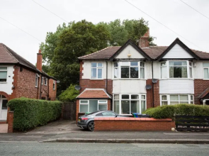 36B Burton Road
