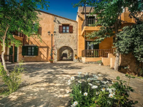 Enagron Ecoturism Village