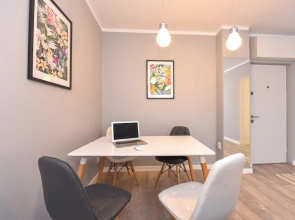 Primo - One Bedroom Apartment - Next to Cismigiu Park and Victoria Avenue