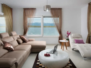 Apartments Malibu Royal