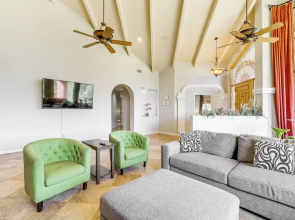 Group Getaway w/ Outdoor Oasis in Sedona!