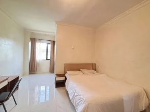 OYO 95097 Griya Asri Guest House