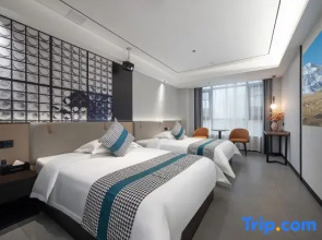 Weisheng Smart Hotel (Zhuzhou Rail Zhigu Industrial Park)