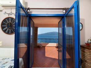 Natassa Apartments Penthouse sea view 30m from sea