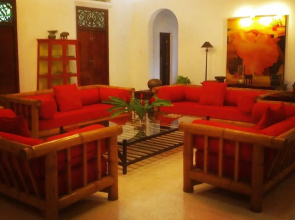 Apa Villa Illuketiya