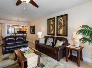 Broadmoor by Meyer Vacation Rentals