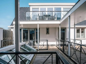 Boutique Hotel By Juuls