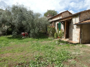 Scappo In Umbria, In the Convent