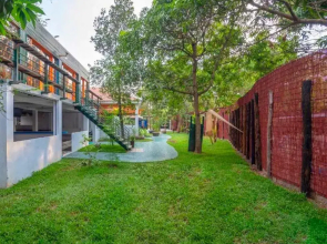 Private Garden Villa With Swimming Pool & kitchen