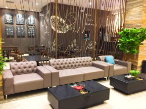 Landmark Hotel
