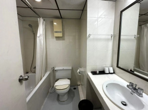 Garden Paradise Hotel & Serviced Apartment