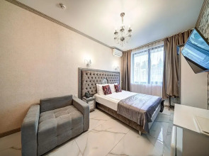 Аурия Круиз