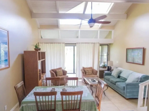 Hale Lani 1 Bedroom 1.5 Bathroom Condo