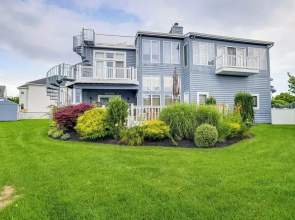 1 Block to Inlet Beach: Brigantine Family Home