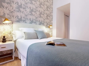 Luxury Apartment in Sevilla Center. Pajaritos V