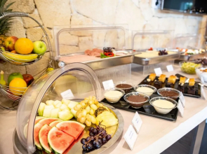 Lagaria Hotel & Apartments