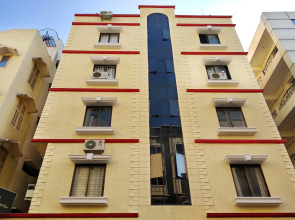OYO 10272 Hotel Ruma