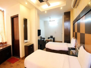 OYO 305 Hotel Rajdeep Palace