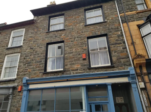 17 Bridge St, 3 bedroom flat