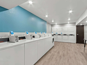 Woodspring Suites Gilbert - Mesa Gateway Airport