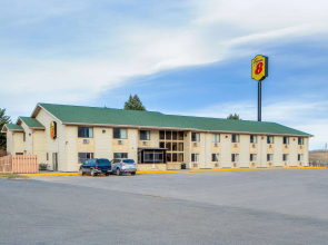 Super 8 by Wyndham Livingston Yellowstone