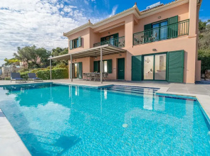 Villa Niki With Swimming Pool