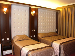 Al Khaleej Grand Hotel