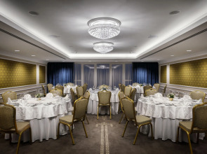 Cosmopolitan Hotel Prague