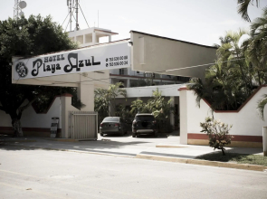 Hotel Playa Azul