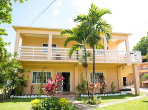 Hunny Bay Resort