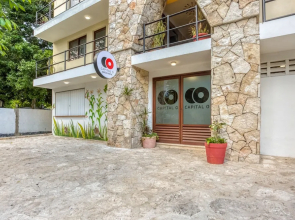 Hotel Arco Maya