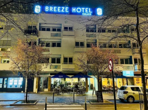 Breeze Hotel