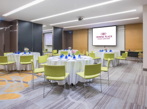 Crowne Plaza Bangkok Lumpini Park by IHG