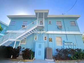 Cute 1940 Boutique Studio Condo by RedAwning, Clearwater Beach