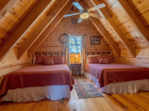 The Lazy K 3 Bedroom Cabin by RedAwning
