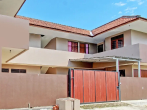 Hotel O Guest House Mustika Syariah Near alun alun kota purwokerto
