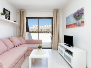 Frontline Puerto Santiago