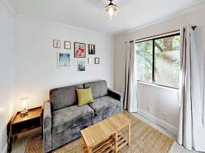 Charming Wine Country Retreat - 3 Br Home