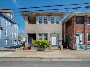 2 Blocks to Beach & Boardwalk: Ventnor City Escape