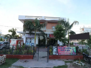 OYO 14890 Siddharth Villa