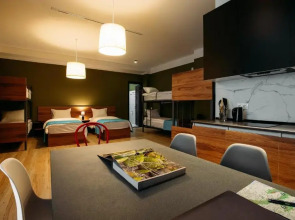 Urban Apartments 116